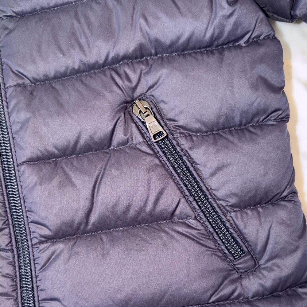 Moncler Dark Blue Hooded Puffer Jacket 2Y - Picture 9 of 12